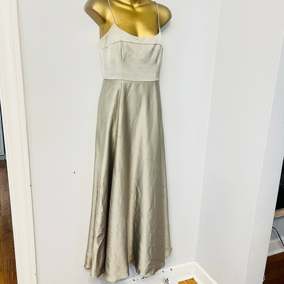 ASOS Gray Spaghetti Strap Maxi Dress for Weddings - Picture 5 of 8